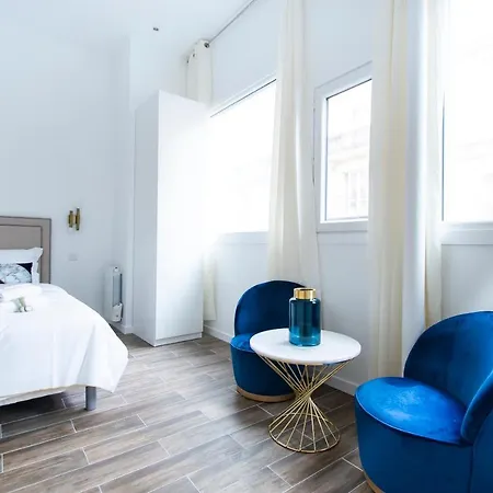 Dreamyflat - Abbesses Paris